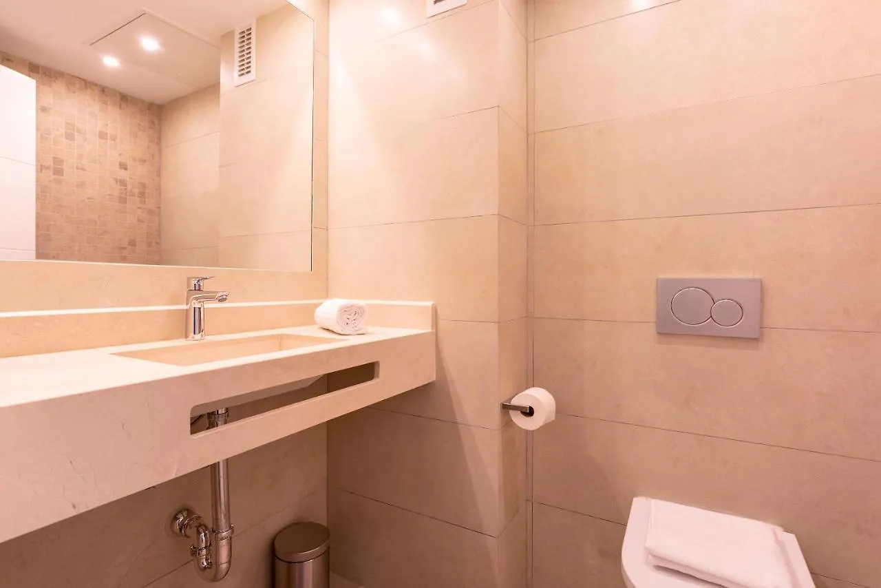 Malagueta Luz By Renthas Apartment Malaga