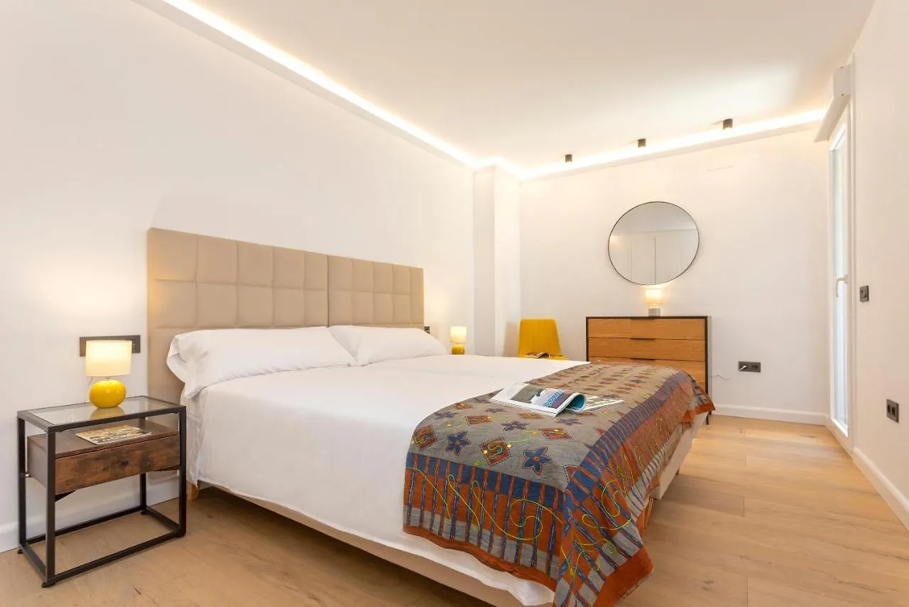Malagueta Luz By Renthas Apartment Malaga Spain